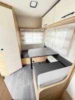 Vend Caravane occasion, moins de 6 m, 4 places, presque neuve, Caravelair Alba 390, à Roques, proche de Toulouse 31