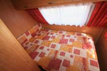 vend Caravane occasion 6 places, lits superposés, Caravelair Antarès Primavera Luxe 426, à Roques proche de Toulouse (31)