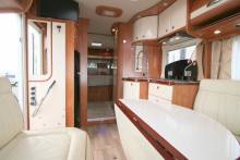 Vend Camping-car intégral occasion, boite automatique, lit central, lit de pavillon, salon face à face, Autostar Prestige I730 LC, à Roques proche de Toulouse (31)