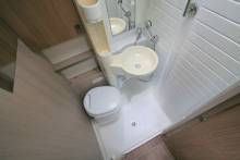 Vend Caravane occasion, lit central, 4 couchages, Bürstner Averso 485 TS, à Roques proche de Toulouse (31)