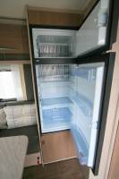 Vend Caravane occasion, lit central, 4 couchages, Bürstner Averso 485 TS, à Roques proche de Toulouse (31)