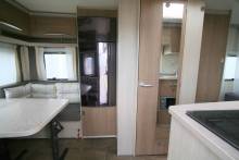 Achat Caravane occasion, lit central, 4 couchages, Bürstner Averso 485 TS, à Roques proche de Toulouse (31)