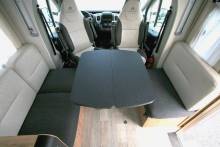 Vend Camping-car profilé occasion, lit central, lit de pavillon, salon face à face, climatisation moteur et cellule, Bavaria T746 Fc, à Roques proche de Toulouse (31)