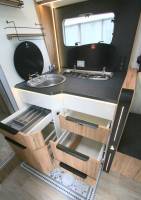 Achat Camping-car profilé occasion, lit central, lit de pavillon, salon face à face, climatisation moteur et cellule, Bavaria T746 Fc, à Roques proche de Toulouse (31)