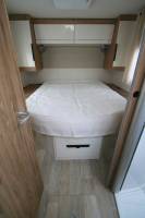 Vend Camping-car profilé occasion, lit central, lit de pavillon, salon face à face, climatisation moteur et cellule, Bavaria T746 Fc, à Roques proche de Toulouse (31)