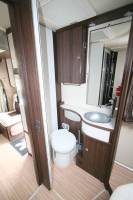 Achat Camping-car profilé d'occasion, lit central, lit de pavillon, 5 couchages, Benimar Tessoro 495, à Roques proche de Toulouse (31)