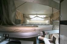 Camping-car profilé d'occasion, lit central, lit de pavillon, 5 couchages, Benimar Tessoro 495, à Roques proche de Toulouse (31)