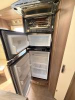 Camping-car occasion intégral, lit central, lit de pavillon, poids lourd, boîte automatique, Bürstner Elégance I 800, à Roques proche de Toulouse (31)