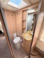 Camping-car occasion intégral, lit central, lit de pavillon, poids lourd, boîte automatique, Bürstner Elégance I 800, à Roques proche de Toulouse (31)