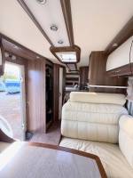 Achat Camping-car occasion intégral, lit central, lit de pavillon, poids lourd, boîte automatique, Bürstner Elégance I 800, à Roques proche de Toulouse (31)