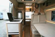 Achat Fourgon/Van aménagé d’occasion, presque neuf, lit sur soute, lit de pavillon, 4 couchages adultes, Campereve Campervan XL Limited, à Roques proche de Toulouse (31)