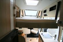 Fourgon/Van aménagé d’occasion, presque neuf, lit sur soute, lit de pavillon, 4 couchages adultes, Campereve Campervan XL Limited, à Roques proche de Toulouse (31)