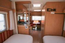 Achat Caravane occasion, 4 places, lits jumeaux, Caravelair Ambiance 450 Style, à Roques proche de Toulouse 31.