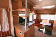 Caravane occasion, 4 places, lits jumeaux, Caravelair Ambiance 450 Style, à Roques proche de Toulouse 31.