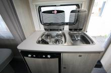 Achat Caravane occasion presque neuve, lit de milieu, 3 couchages, Caravelair Alba 460, à Roques proche de Toulouse (31)