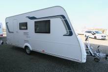 Caravane occasion presque neuve, lit de milieu, 3 couchages, Caravelair Alba 460, à Roques proche de Toulouse (31)