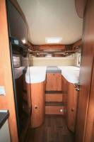 Achat Camping-car intégral occasion, moins de 7 m, 4 places, lits jumeaux et de pavillon, Carthago Compactline I 143 LE, à Roques près de Toulouse (31)