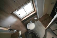 Camping-car occasion profilé, maxi-salon, 4 couchages, moins de 6 m, Challenger Graphite G30, à Roques, proche de Toulouse (31)