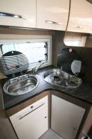 Achat Camping-car profilé occasion, Lit central, Challenger Birthday 58, à Roques proche de Toulouse (31)