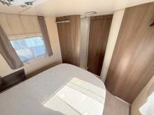 Camping-car Profilé occasion, 4 places, 3 couchages, lit central, Chausson Best Of 28 CE, chez Vacances et Loisirs à Roques proche de Toulouse