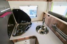 vend Camping-car intégral occasion lit central, Chausson Exaltis 7018 à Roques près Toulouse (31)