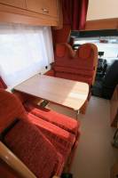 Camping-car capucine occasion, petit prix, lits superposés, 7 m, double dînette, 7 couchages, 5 places carte grise, Chausson Flash 05, chez Vacances et Loisirsà Roques proche de Toulouse (31)