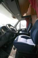 Achat Camping-car capucine occasion, petit prix, lits superposés, 7 m, double dînette, 7 couchages, 5 places carte grise, Chausson Flash 05, à Roques proche de Toulouse (31)