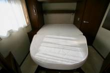 Camping-car profilé occasion, lit central, 4 places, CI X TTIL Elite S, à Roques proche de Toulouse (31)