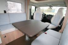 Achat Camping-car profilé d'occasion presque neuf, Maxi-salon, face à face, Bürstner T 680 G Delfin Harmony Line, à Roques proche de Toulouse 31