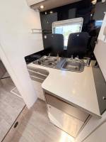 Vend Camping-car intégral occasion, lit central et de pavillon, Dethleffs Trend I 7057 DBM, chez Vacances et Loisirs à Roques, Midi-Pyrénées.