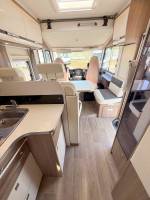 Achat Camping-car intégral occasion, lit central et de pavillon, Dethleffs Trend I 7057 DBM, chez Vacances et Loisirs à Roques, Midi-Pyrénées.