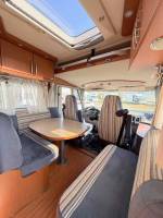 Vend Superbe Camping-car Intégral Occasion, Lit à la française, 4 couchages, Eriba Jet 653 , chez Vacances et Loisirs spécialiste du camping-car d'occasion à Roques, proche de Toulouse (31)