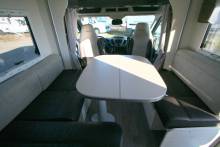 Vend Camping-car profilé occasion, 5 places, 6 couchages, lits superposés et lit de pavillon, Chausson Flash 716 à Roques proche de Toulouse (31)