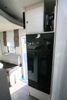 Camping-car profilé occasion, 5 places, 6 couchages, lits superposés et lit de pavillon, Chausson Flash 716 à Roques proche de Toulouse (31)