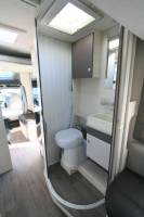 Camping-car profilé occasion, 5 places, 6 couchages, lits superposés et lit de pavillon, Chausson Flash 716 à Roques proche de Toulouse (31)