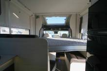 Camping-car profilé occasion, 5 places, 6 couchages, lits superposés et lit de pavillon, Chausson Flash 716 à Roques proche de Toulouse (31)