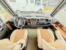 Camping-car intégral occasion, lit central et de pavillon, Pilote G 741 LC, chez Vacances et Loisirs à Roques proche de Toulouse (31)