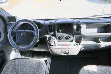 Achat Camping-car capucine occasion, 5 places, 7 couchages, Roller Team Granduca GT, à Roques proche de Toulouse (Midi-Pyrénées)