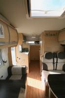 Achat Camping-car capucine occasion, 5 places, 7 couchages, Roller Team Granduca GT, à Roques proche de Toulouse (Midi-Pyrénées)