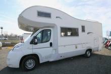 Vacances et Loisirs, le spécialiste du camping-car occasion en Midi-Pyrénées vous propose de visiter un Camping-car capucine occasion, 5 places, 7 couchages, Roller Team Granduca GT, à Roques proche de Toulouse (Midi-Pyrénées).