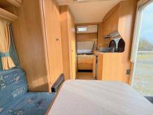 Achat Caravane occasion, lit transversal, salon en U, Hobby 450 UF Excellent, à Roques, proche de Toulouse (31)