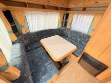 Caravane occasion, lit transversal, salon en U, Hobby 450 UF Excellent, à Roques, proche de Toulouse (31)