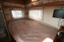 Camping-car capucine occasion, lit à la française, 4 places, Hobby Siesta 555, à Roques proche Toulouse (31)