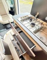 Vend Fourgon aménagé occasion, moins de 6 m, 3 couchages, récent, Rimor Horus 38, à Roques proche de Toulouse (31)