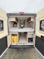 Achat Fourgon aménagé occasion, moins de 6 m, 3 couchages, récent, Rimor Horus 38, à Roques proche de Toulouse (31)