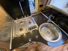 Camping-car intégral occasion, poids lourd, lit de milieu, Hymer B 698, à Roques proche de Toulouse (31)