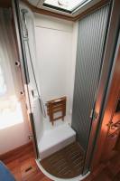 Vend Camping-car profilé occasion, lit central, 3 couchages, Hymer Tramp T698 CL, à Roques proche de Toulouse (31)