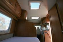 Vend Camping-car profilé occasion, lit à la française, moins de 6 m, les dimensions d'un fourgon, Rapido 707 C le Randonneur, à Roques proche de Toulouse (31) Midi-Pyrénées.