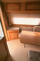 Caravane occasion, 4 couchages, moins de 5,5 m, Sun Roller Sevilla 440 CP, à Roques proche de Toulouse (31)