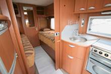 Vend Camping-car intégral occasion, Mercedes, lits jumeaux, salon face à face, Pilote explorateur G733 FJ, à Roques près Toulouse